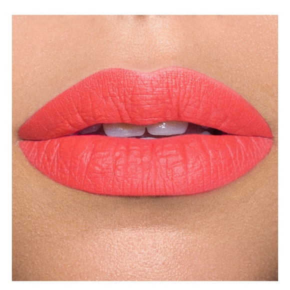 CHERRY SODA New in Box Jeffree‎ Star Velvet Trap Lipstick Muted Red - Picture 2 of 9